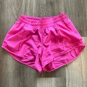 Lululemon Hotty Hot Shorts Low Rise 4”